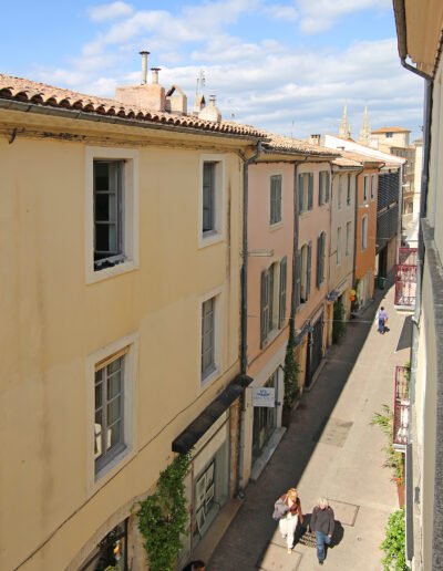 Naida Nimes 19